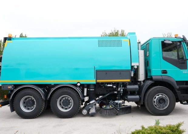 Municipal_Vehicles_Road_Sweeper_2